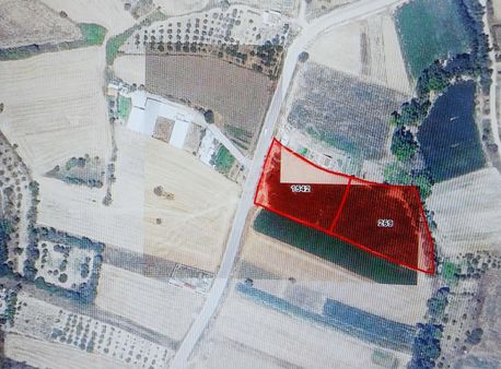 Balıkesir Organize Sanayi Bölgesi Mevkiinde Satılık Tarla