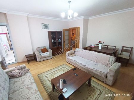 Büyükçekmece Kumburgaz Satılık 2+1 Deniz Kenarında Ferah Daire 2+1 İskanlı Asansörlü