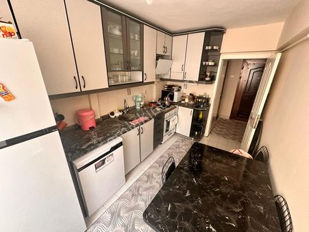 Çiçekli Mah. Yunus Emre Caddesi Paraleli 3+1 Giriş Güney Cephe