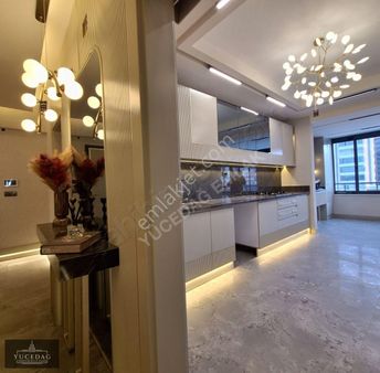 Fıstıklık Merkez Yeni Nesil 3.5+1 Ultra Lüks Satılık Daire...