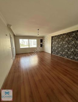 Wonivers'den Limonluk Mahallesinde Cadde Üzeri 3+1 Kiralık Ev