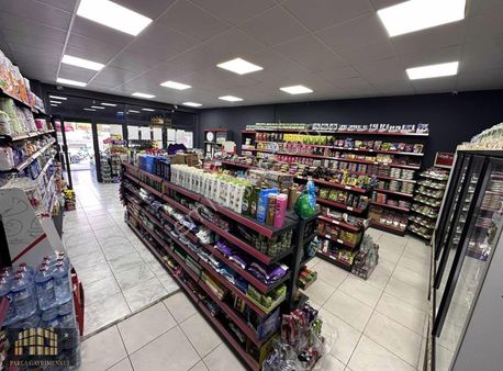 Parla Emlak'tan Toki'de Kurumsal Market Kiracılı 80m2 Dükkan