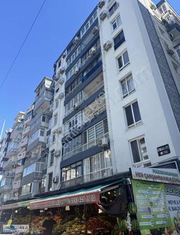 Denızmen'de Cadde Üzeri Asansörlü Otoparklı Arakat 3+1 Ferah