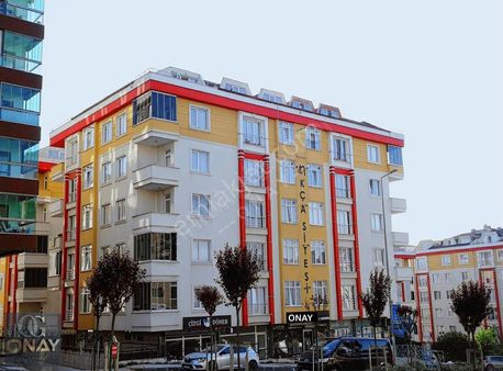 Onay 'dan Tepe Bölgesi Cengiztopel Cd. Üzeri Kiralık 2+1 Daire