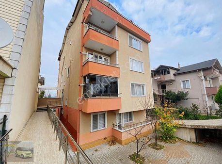 Başiskele'de Güzel Konumda 3+1 Satılık Dublex Daire!!!!!