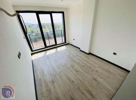 Didim Akbük'te Site İçerisinde Köşe Konum Son Kalan Villa