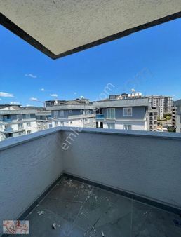 Sultanbeyli Selçukhan Cadde Yakını Kupon Satılık 4+1 Dubleks