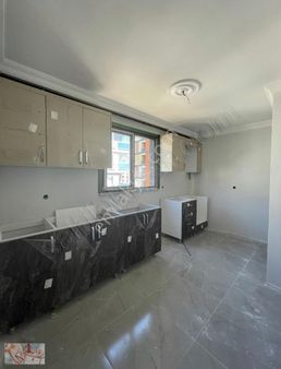 Sultanbeyli Selcukhan Caddesi Paralel Satılık 2+1 Kupon Daire