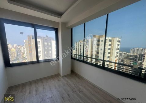 Mrs Gayrimenkulden Akdeniz Cad.üstü 11.kat 3+1 Satılık Daire