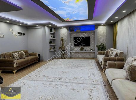 Ünsalda 3+1 Doğal Gazlı Açık Otoparklı Mühteşem Giriş Fırsat