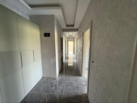 Hlc Den Qatar City De Yaşam Alanı