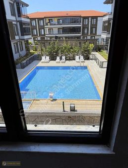 Havuzlu Lüks Geniş 1+1 İskanlı Satılık Daire