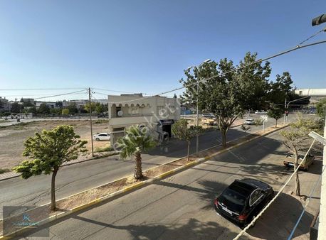 Karataş Emlak Eski Beşevlerde Hastane Yolunda Kiralık 2+1 Daire