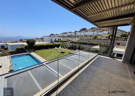 Bodrum Bağla'da Müstakil Havuzlu Deniz Manzaralı Muhteşem Villa