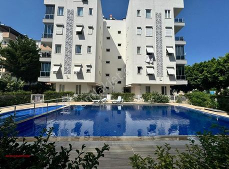 Konyaaltı Sarısu Da Site İçerisinde Geniş Satılık 1+1