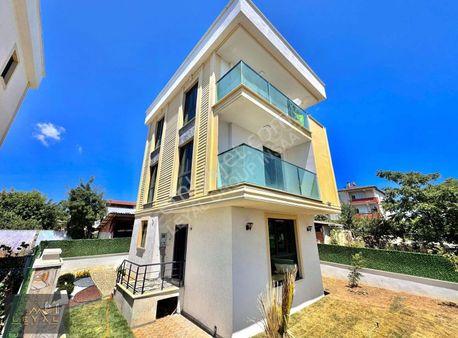 ꧁ Leyal Group ꧂merkezde Altyapılı Müstakil Yeniçiftlikte Tek!!!!