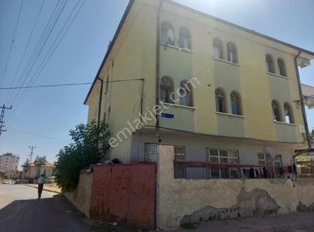 Kayabaşında 240m2 4+1 Satılık Daire