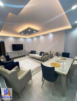 Çeekmeköy' De Yeni Binada Özel Yapım Arakat Daire