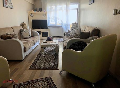 Bağcılar Çınar Mah.2+1 Büyük Ferah Daire