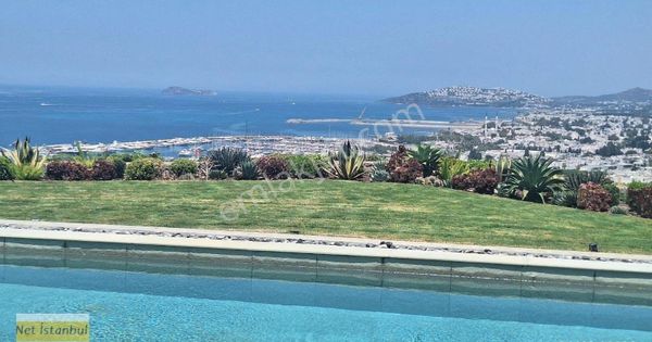 Bodrum Turgutreis De Marina Manzaralı Satılık Lüks Villa