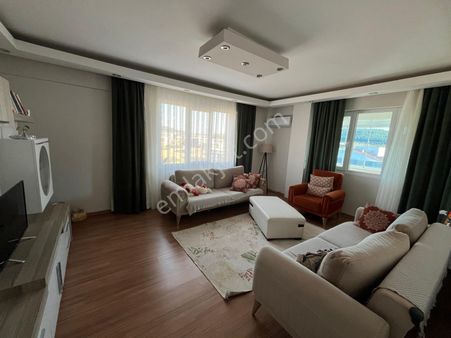 Yeni Mahallede Hastane Yakını Satılık 3+1 Geniş Daire