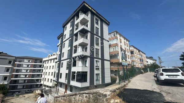 Var Gayrimenkul'den Satılık Full+full İstasyonda 1+1 Daire