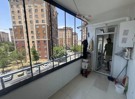 Seyrantepe De Satılık 3+1 Masrafsız Ön Cephe 165 M2