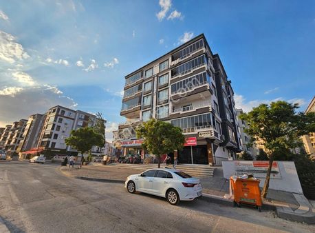 Belkız Emlak'tan Satlık 3+1