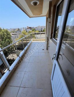 Krediye Uygun Katta 2+1 Ayrı Mutfak Geniş Satılık Daire