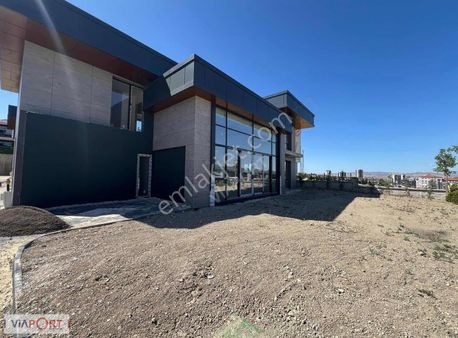 Etimesgut Bağlıca Mah. Geniş Peyjaz Bağımsız Na Tamam 6+1 Villa