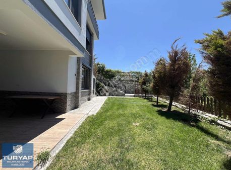 Turyap Metropol'den Gündüzbey Muhteşem Lokasyonda Satılık Villa