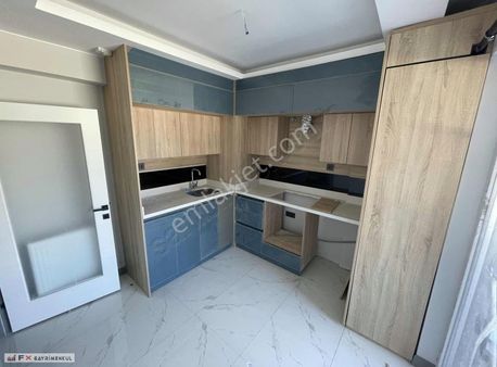 Fx Gayrimenkul'den 29 Ekim Mah'de Giriş Kat 2+1 Sıfır Lüx Daire