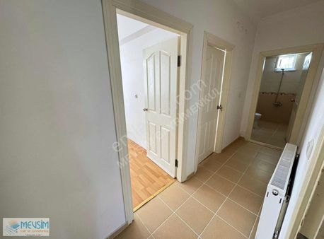 Bahabey Cad. Yeşil Fırın Civarı Ara Kat Satılık 3+1 Daire