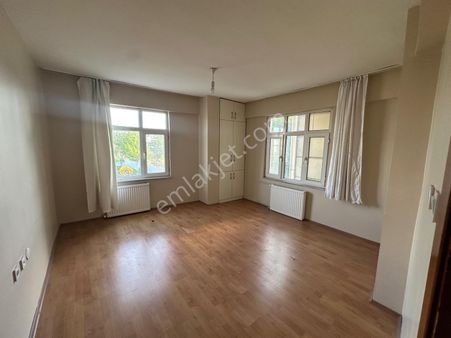 İmren Gayrimenkulden Satılık 2+1 Masrafsız Arakat Tevfikbey Mh. Arakat