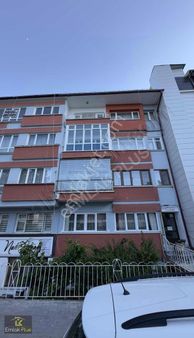 Emlak Plus'dan İstasyon Tekel Sk. 3+1 Satılık Masrafsız Daire