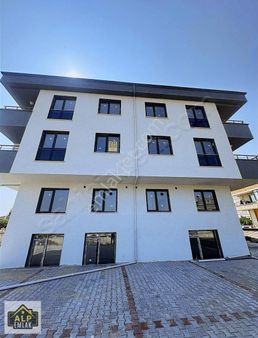 Alp Emlak'tan Cadde Üzerinde Güney Cephe 2+1 Fırsat Daire!!