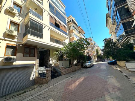 Yalı Mahallesi Atakent Tramvay Sokağı Ara Kat Satılık 1+1 Daire