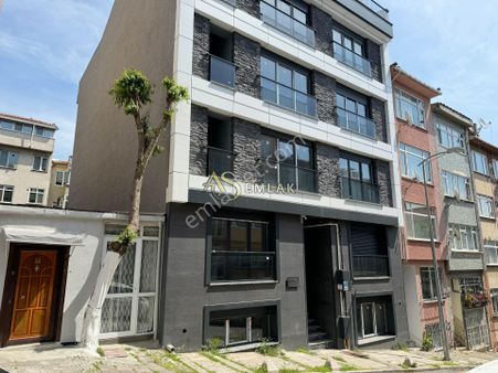 As Emlaktan 3+2 Sıfır İcadiyede Caddeye Yakın Teraslı Lüx Dublex