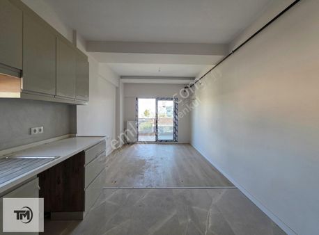 Sasalı Merkez 'de 2+1 85m2 - Sıfr Satılık Daire