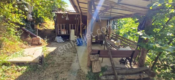 Kestel Aksu'da 2.500 M2 İçinde Evi Olan Bahçe