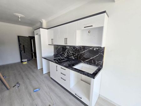 ▇▅mars'tan Kadıköy'de Arakat Ön Cephe Yepyeni Sıfır 1+1 Daire