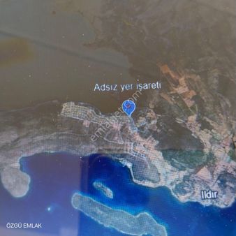 Deniz Ve Yeşil Bir Arada: Çeşme Ildır'da 300 M² Bahçeli, Panoramik Manzaralı Villa!