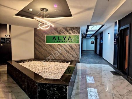 Adapazarı Merkezde Kiralık Eşyalı 2+1 Ofis