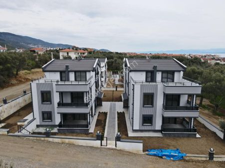 Hayalinizdeki Deniz Ve Dağ Manzaraya Sahip 4+1 Villa