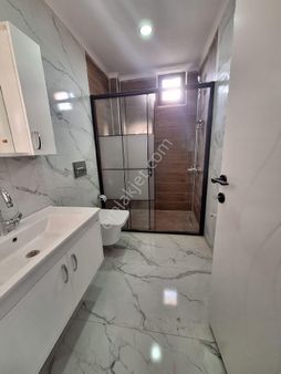 Ilıcada Maya Okuluna Yakın Amerikan Mutfak Sıfır 2+1