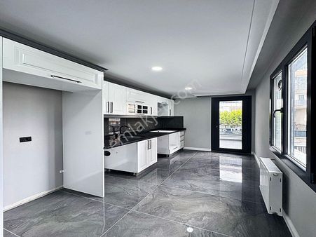 Cadde34'den Beylikdüzü Kavaklı'da Butik Site İçerisinde Sıfır 2+1 Ebeveyn Banyolu Daire!!!