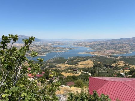 Cb'den Yenicekale'de Tek Tapu (4.255m2) Satılık Ev Ve Bahçe