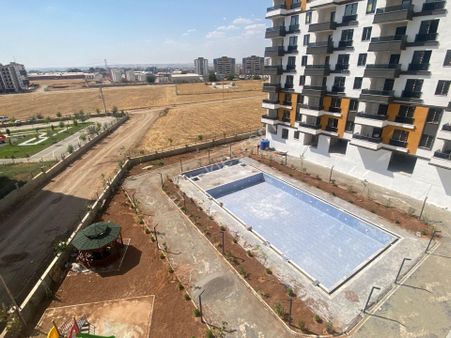 Emlak 72'den Otel Konsepti Havuzlu Lüks (2+0) Satılık Daire