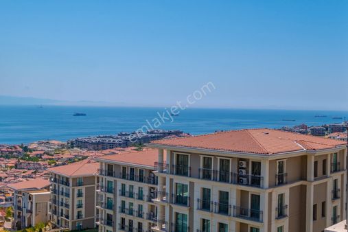 Deniz İstanbul Mercan Konaklarında Deniz Manzaralı Sıfır 2+1