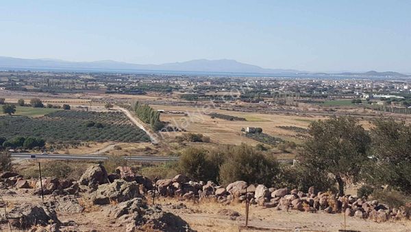 Ays Den Bahçelide Satılık Tarla